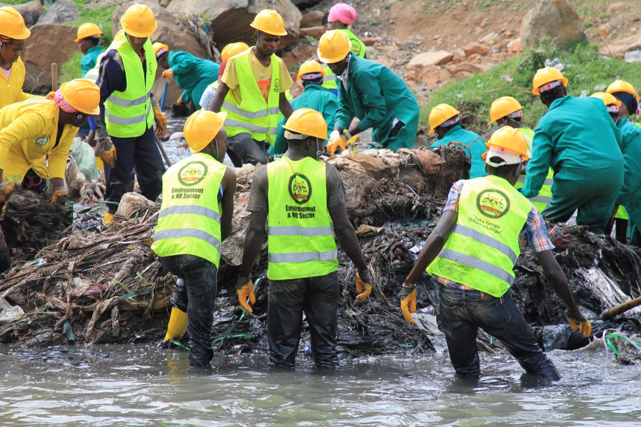 A joint team of Nairobi City County Government, NEMA and other government agencies during a past clean-up of Nairobi River. Photo/Courtesy