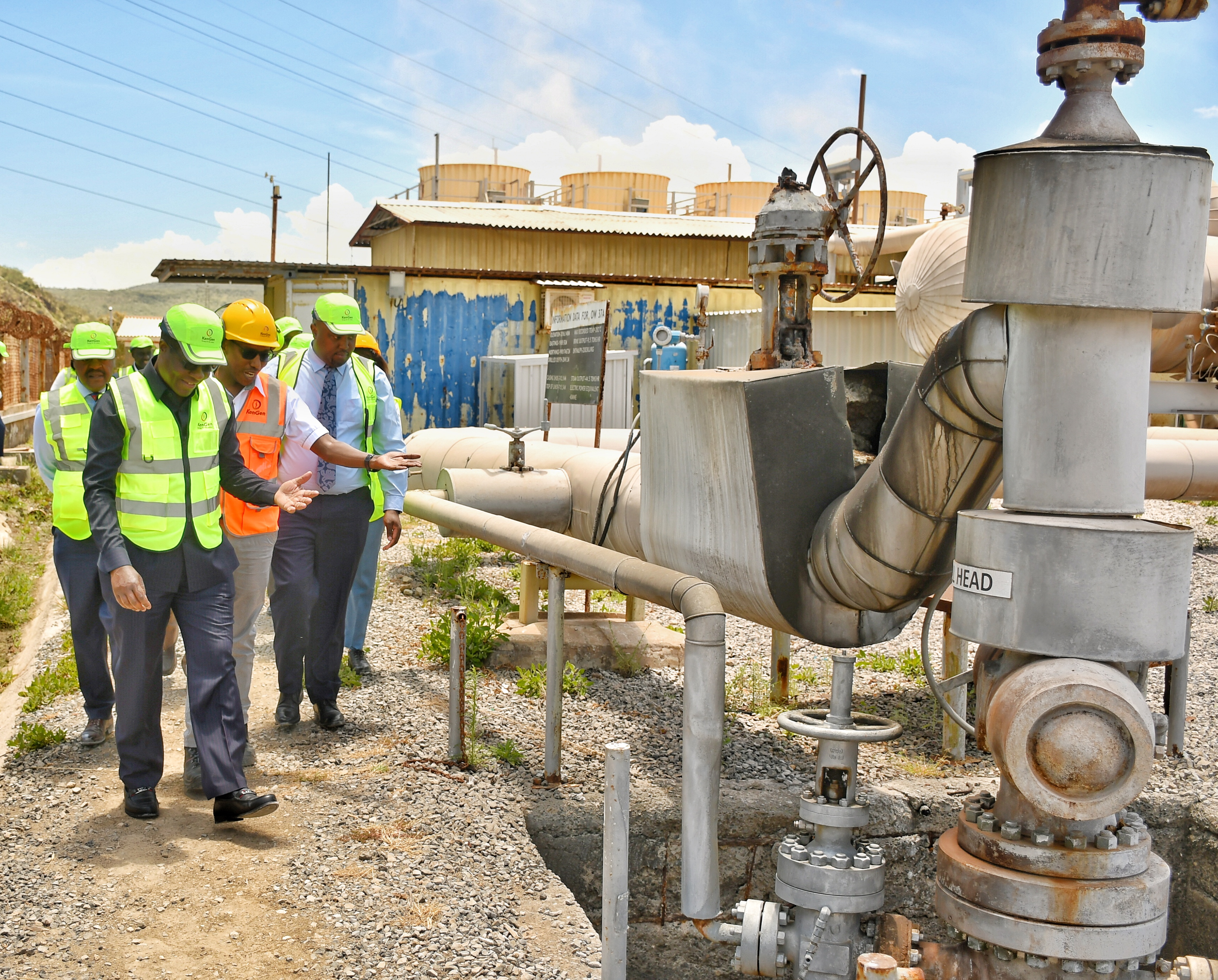 Energy and Petroleum Cabinet Secretary Opiyo Wandayi  (left) inspects a geothermal facility during his official  familiarization tour of geothermal- rich Olkaria area in  Naivasha weeks ago. PHOTO/ ERASTUS GICHOHI