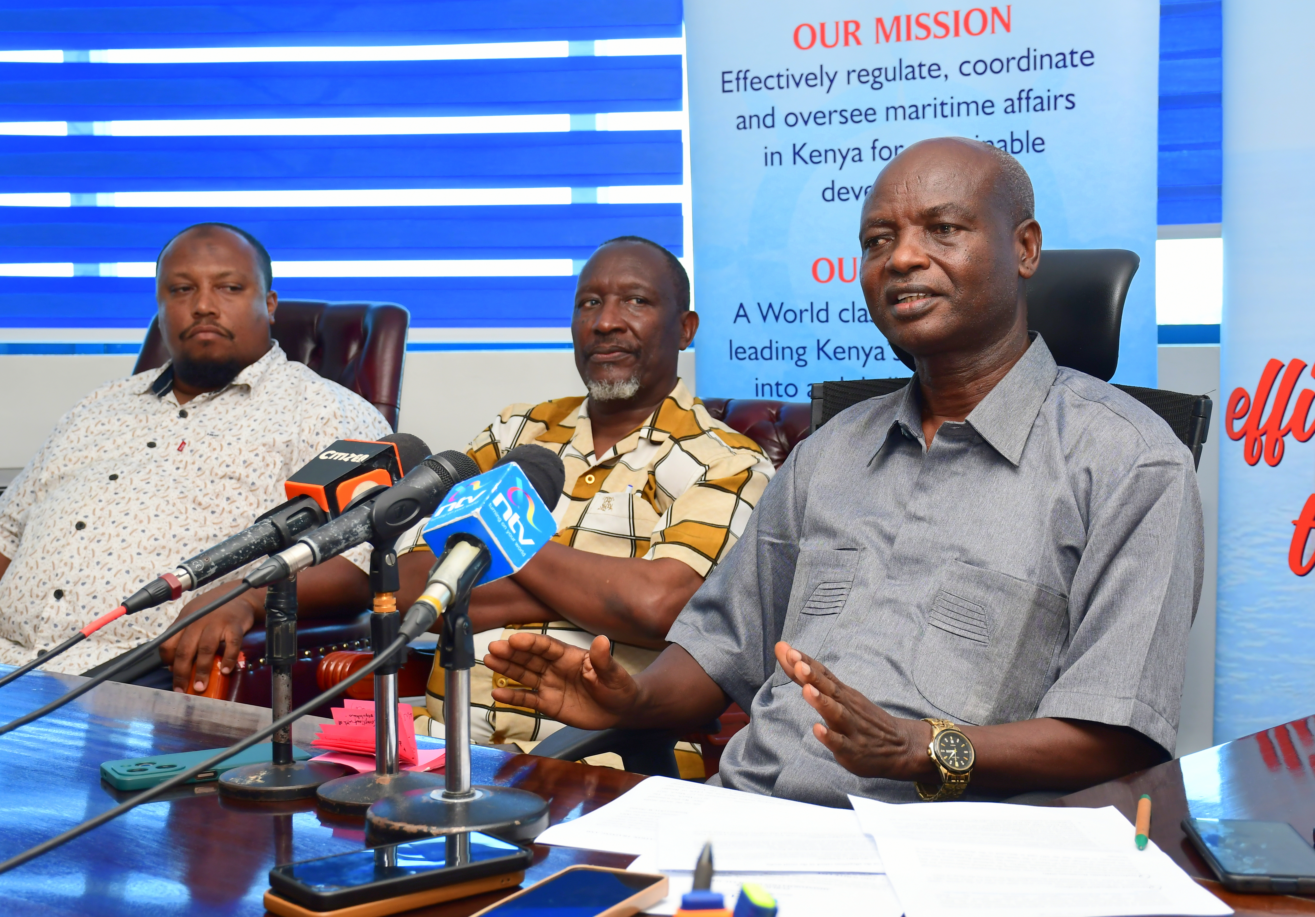Kenya Maritime Authority (KMA) Ag. Director General  (DG) Isaiah Nakoru (R) when he briefed the media at KMA  Headquarters, Mombasa. PHOTO/ANDREW HINGA