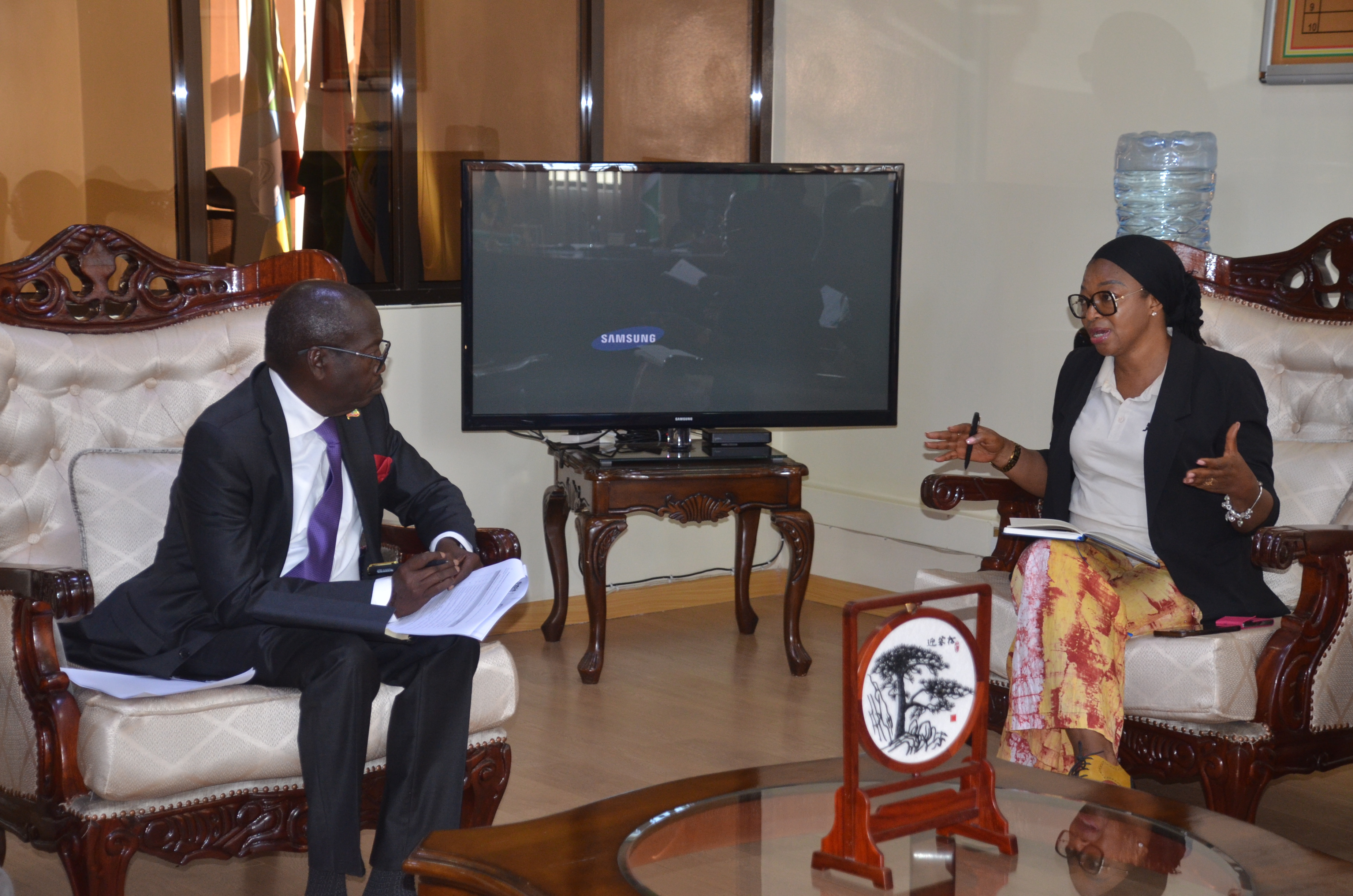 The International Fund for Agricultural Development (IFAD) Country director Mariatu Kamara giving an explanation when she paid a courtesy call on governor Benjamin Cheboi at his office in Kabarnet town 