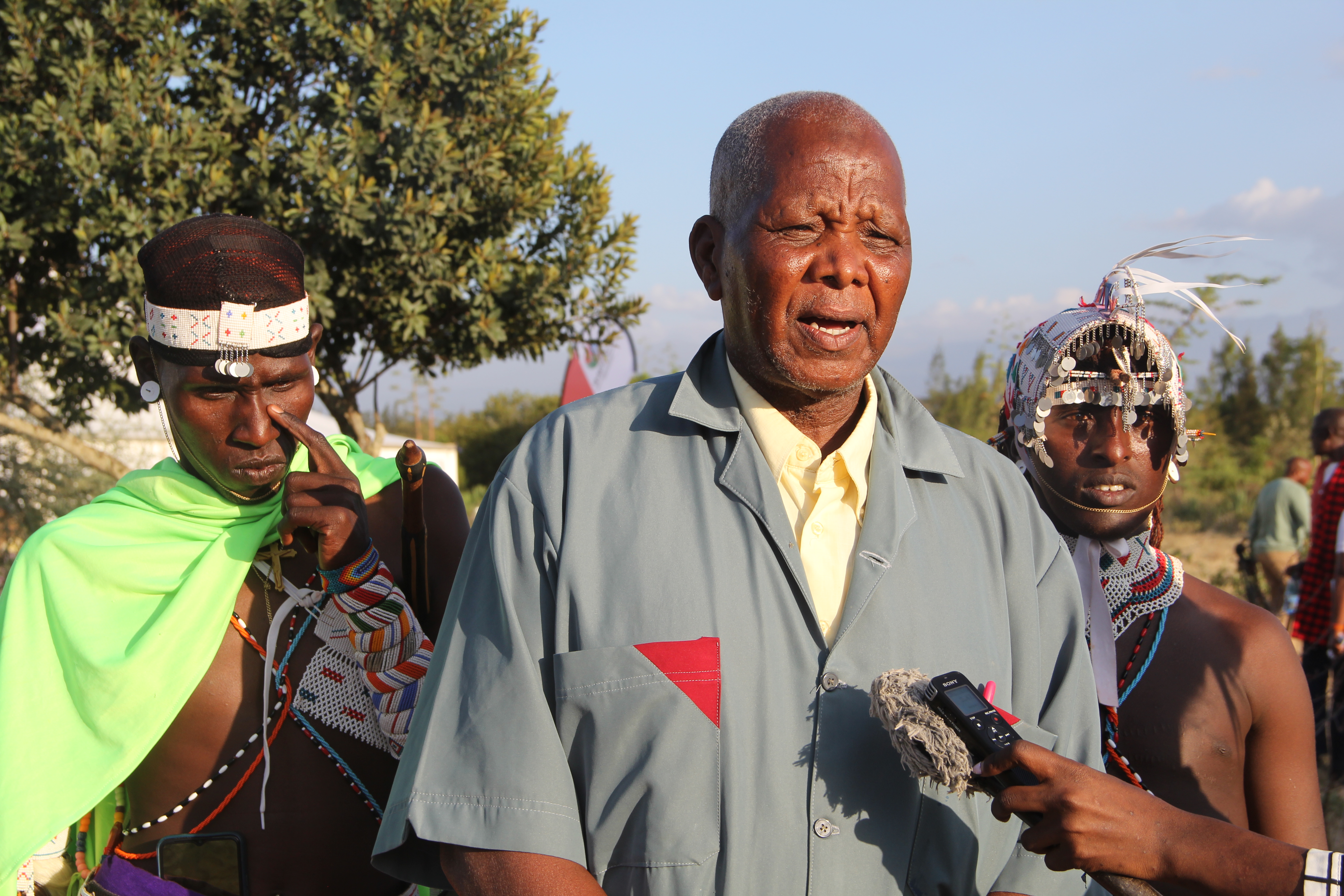 Salim Rachachore, Samburu East peace chair and former chief speaking to the media in Jua kali, Laikipia East. He works with morans to help them promote peace in Samburu.