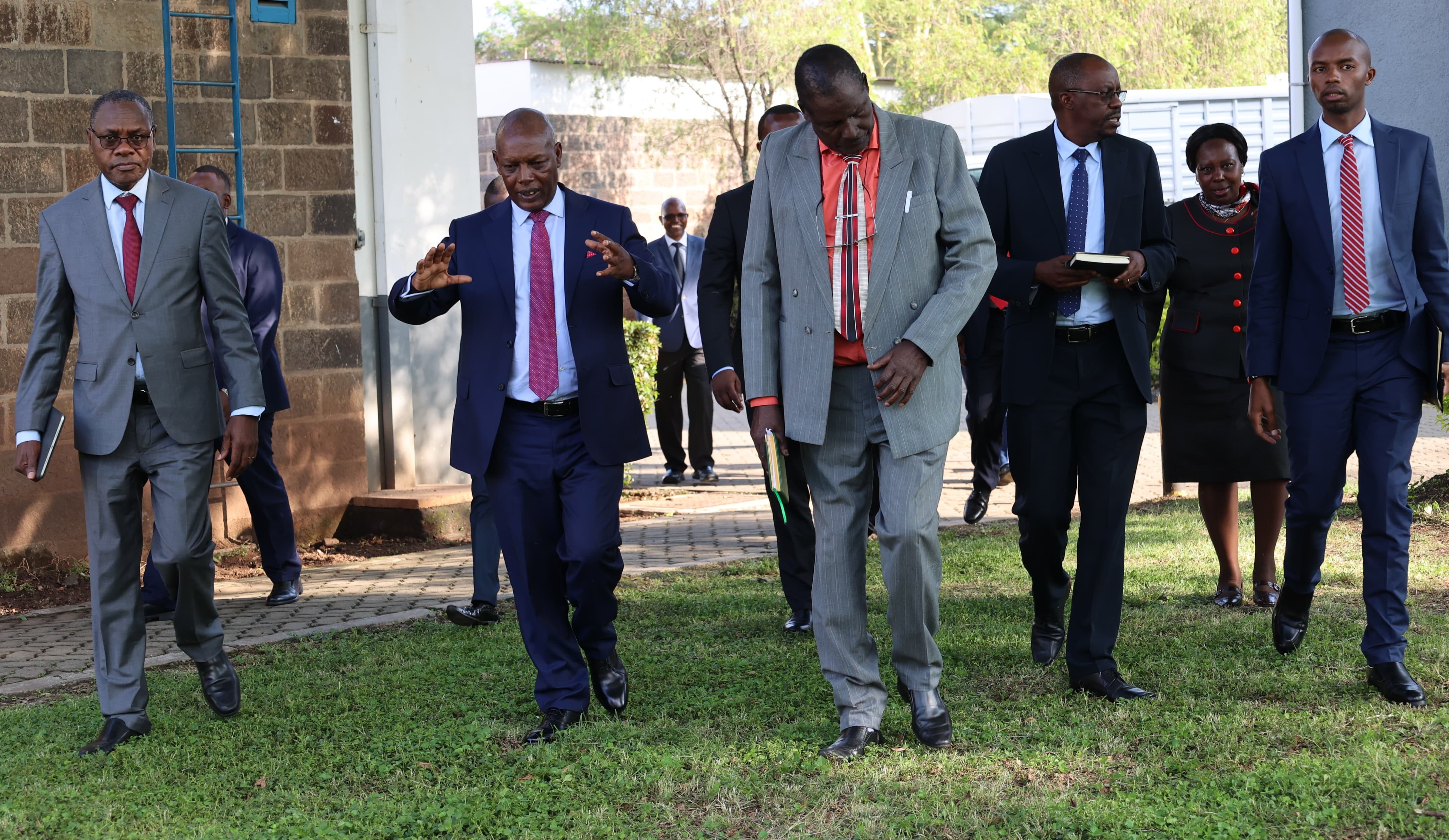  Dr  Allan Azegelle - DVS  (L), CS  Agriculture and Livestock Development Dr. Andrew Karanja and  KEVAVAPI Board chairman Prof Kimathi Mbogori when the CS toured the Premises