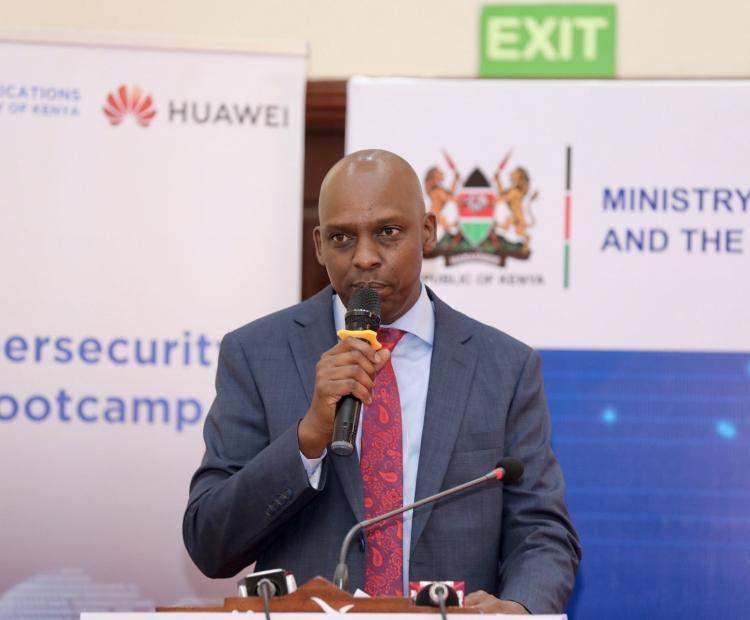 Mr David Mugonyi, Communications Authority  Director-General  speaking in Eldoret.